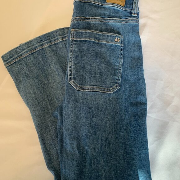 American Eagle Super High Rise Flare Size 10  Regular Jeans Y2K - Picture 5 of 10